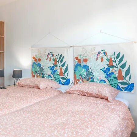 Le Moncey Aparthotel