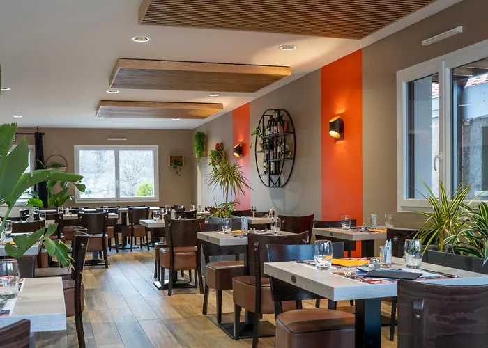 Le Moncey Aparthotel